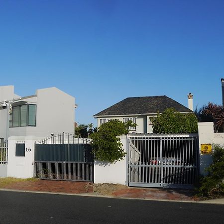 Cape Town Milnerton Lagoon Villa Exterior photo